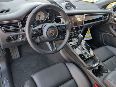 New 2026 Porsche Macan S AWD/4WD image 4