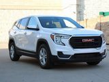Used 2024 GMC Terrain SLE image 2
