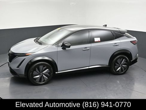 Used 2024 Nissan Ariya AWD image 29
