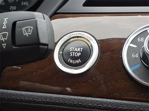 Used 2011 BMW Z4 sDrive35i image 13