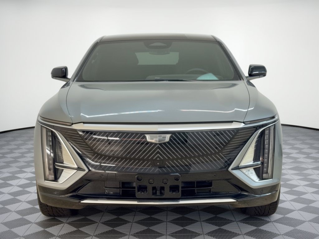 Used 2024 Cadillac Lyriq Luxury RWD image 6