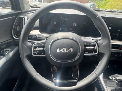 Used 2024 Kia Sorento X-Line EX AWD/4WD image 13