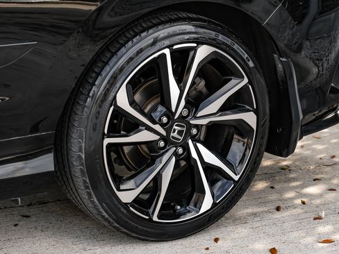 Used 2019 Honda Civic Si image 48