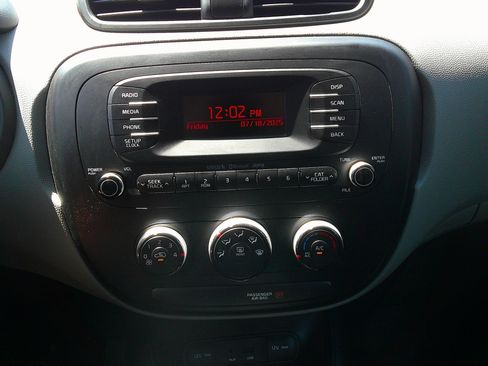 Used 2014 Kia Soul image 8