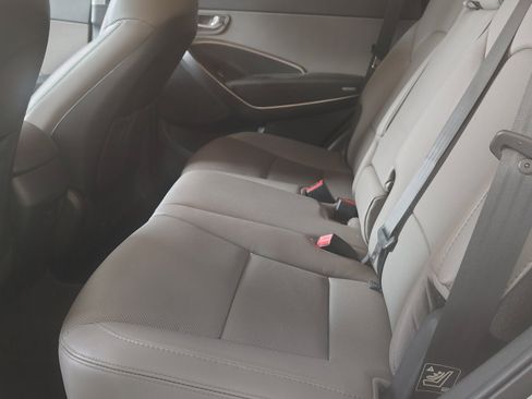 Used 2017 Hyundai Santa Fe Sport FWD image 24