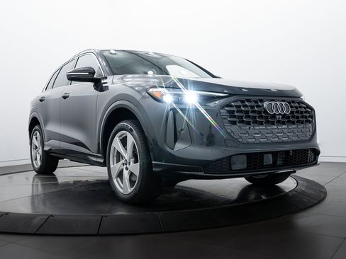 New 2025 Audi Q5 2.0T Premium Plus image 2