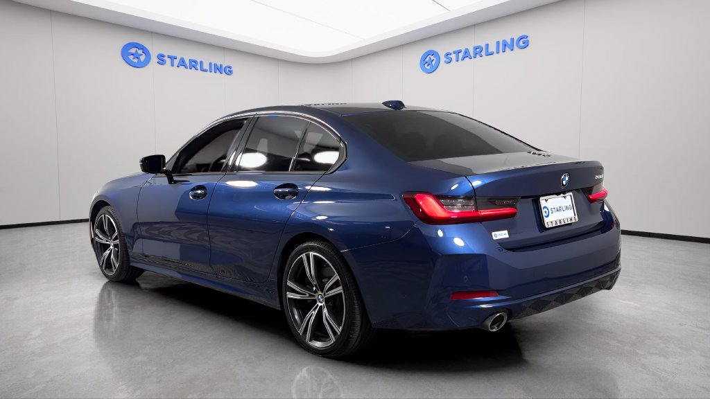 Used 2023 BMW 330i Sedan w/ Premium Package RWD image 5