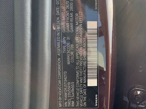 New 2026 Volvo XC60 B5 Core w/ Climate Package image 20