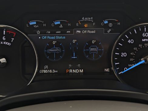 Used 2019 Ford Expedition Limited w/ Equipment Group 302A AWD/4WD image 14