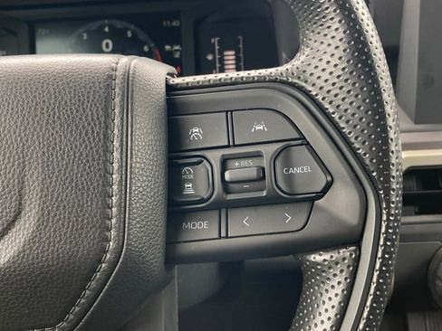 Used 2025 Toyota Tacoma SR5 image 15