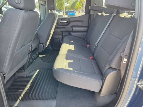 Used 2024 Chevrolet Silverado 1500 Custom w/ Turbomax Blackout Package RWD image 7
