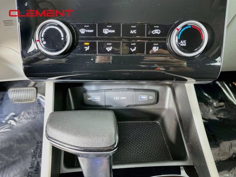 Used 2022 Hyundai Tucson SEL FWD image 20