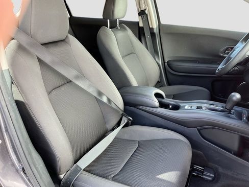 Used 2022 Honda HR-V EX image 28