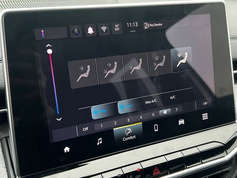 Used 2024 Jeep Compass Latitude image 24