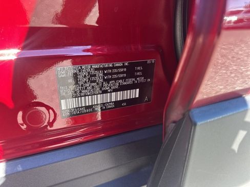 Used 2019 Toyota RAV4 XLE Premium image 35