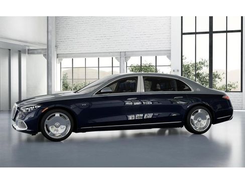 Certified 2024 Mercedes-Benz Maybach S 680 4MATIC image 36