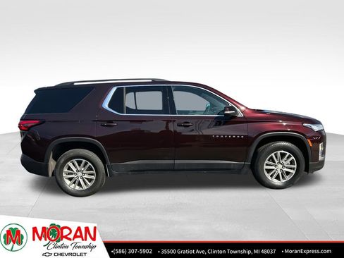 Certified 2023 Chevrolet Traverse LT image 8