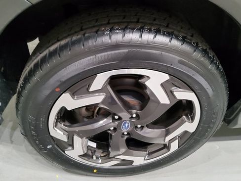 Used 2023 Subaru Crosstrek 2.5i Limited w/ Moonroof Package image 44