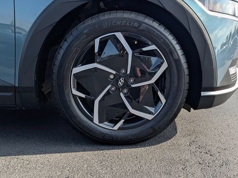 Certified 2024 Hyundai Ioniq 5 SEL RWD image 8