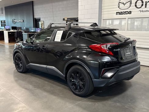 Used 2019 Toyota C-HR LE FWD image 20