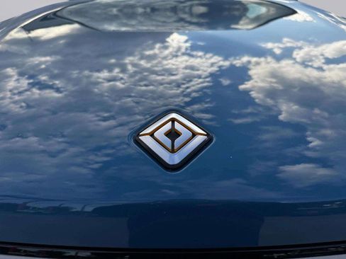 Used 2022 Rivian R1T Adventure image 13