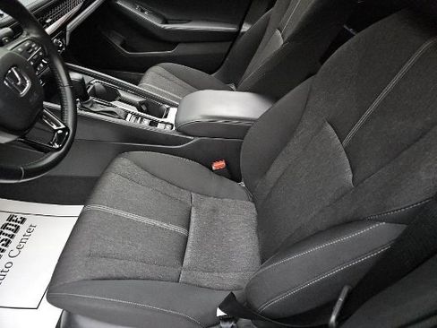 Used 2024 Honda Accord Sport image 5