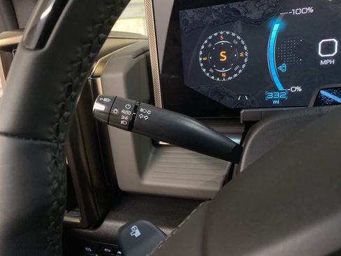 Used 2024 GMC Hummer EV 3X w/ Omega Edition image 23