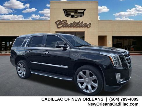 Used 2020 Cadillac Escalade Premium Luxury RWD image 1
