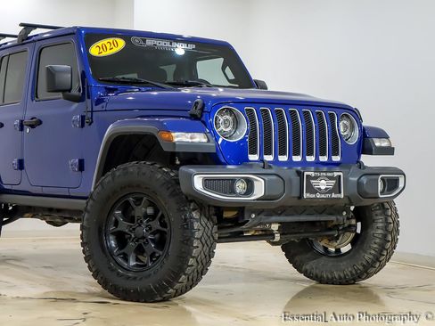 Used 2020 Jeep Wrangler Unlimited Sahara w/ Uconnect 4C Nav & Sound Group AWD/4WD image 2