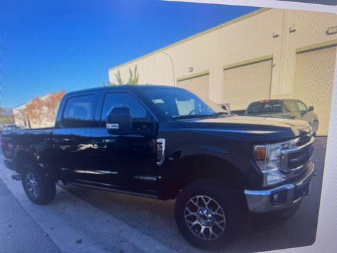 Used 2020 Ford F250 Lariat w/ Lariat Ultimate Package image 2