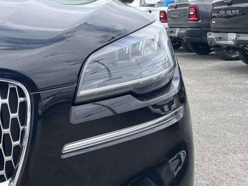 Used 2021 Lincoln Aviator Reserve w/ Elements Package Plus image 9