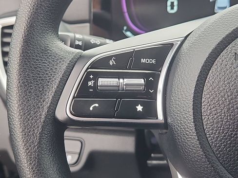 Certified 2024 Kia Seltos LX AWD/4WD image 19
