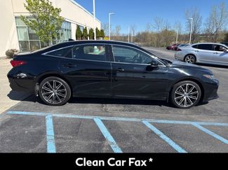 Used 2019 Toyota Avalon Touring w/ All Weather Liner Package FWD video 2