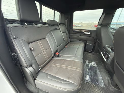 Used 2024 Chevrolet Silverado 3500 High Country w/ High Country Premium Package image 13