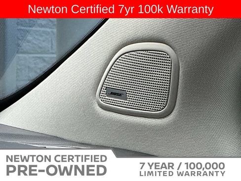 Used 2023 Nissan Murano SL w/ Cargo Package FWD image 10