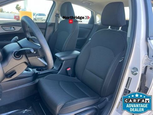 Used 2021 Kia Forte LXS FWD image 14