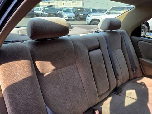 Used 2000 Toyota Camry LE FWD image 41