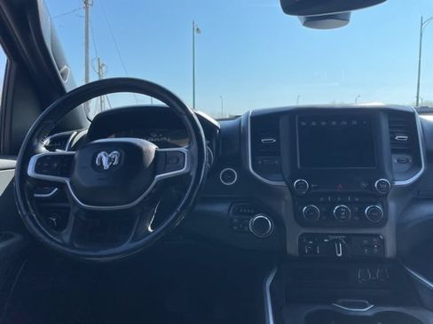 Used 2021 RAM 1500 Big Horn AWD/4WD image 17