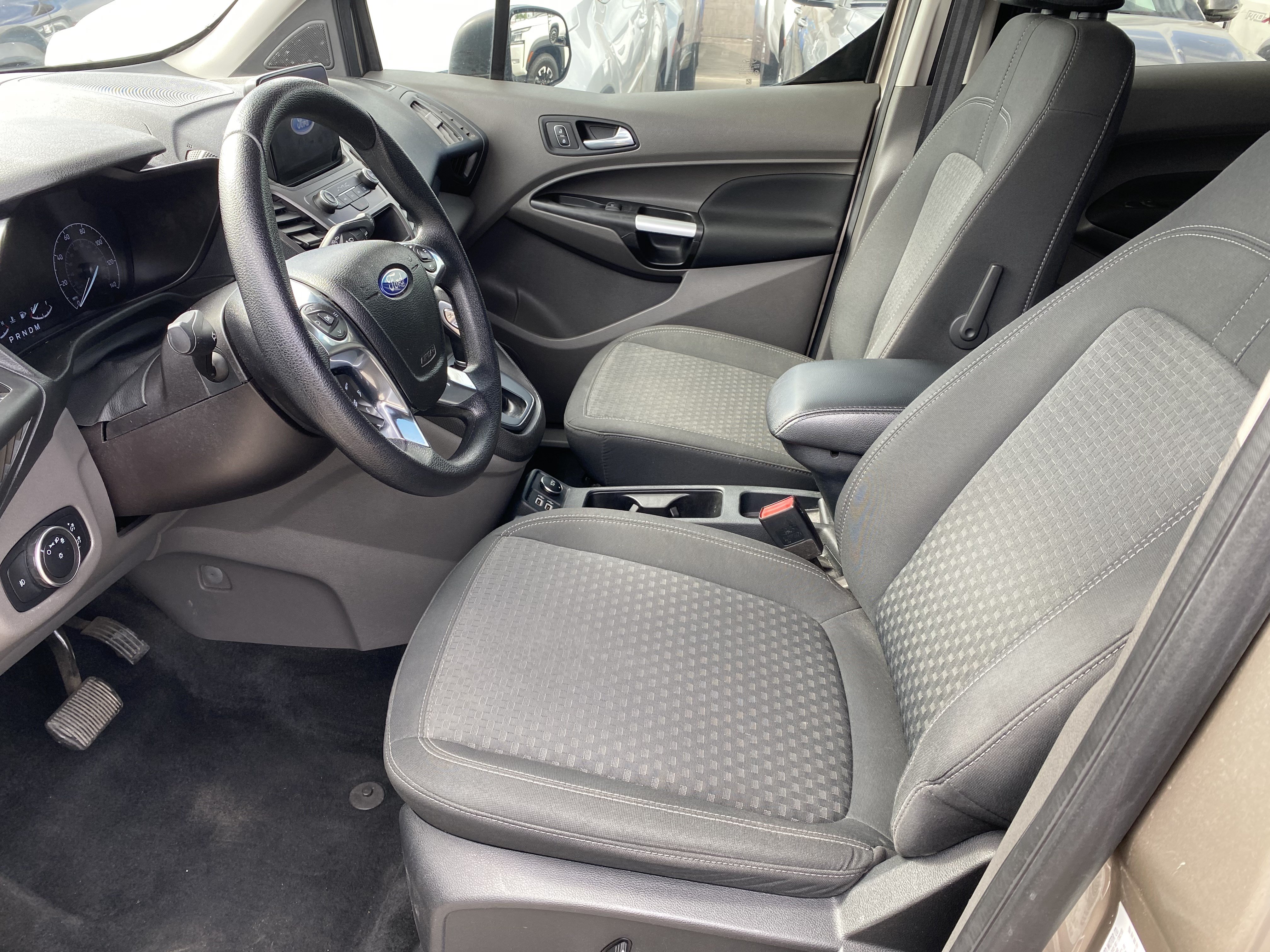 Used 2019 Ford Transit Connect XLT FWD image 13