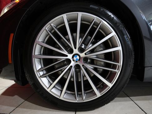 Used 2019 BMW 540i w/ Convenience Package image 7