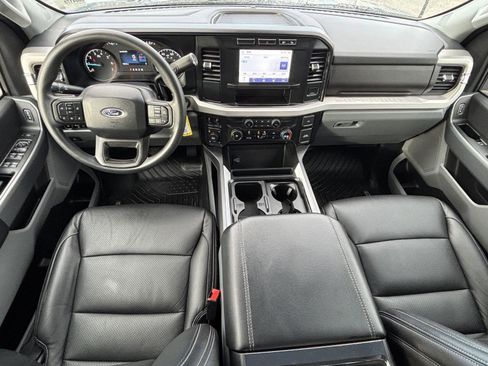Used 2024 Ford F350 XLT w/ FX4 Off-Road Package image 12