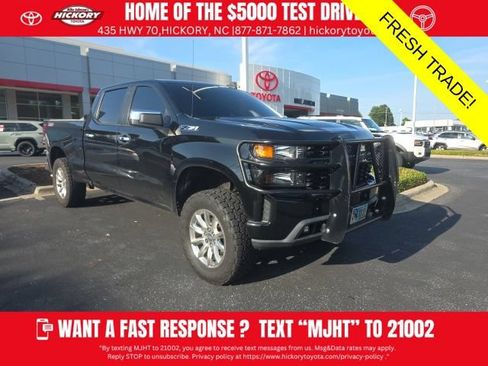 Used 2019 Chevrolet Silverado 1500 Custom Trail Boss w/ Custom Convenience Package AWD/4WD image 1