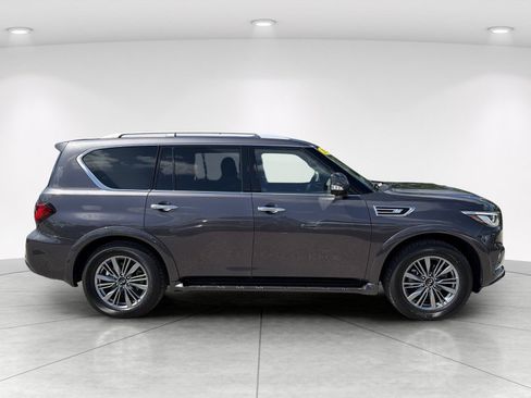 Used 2022 INFINITI QX80 Luxe w/ Cargo Package AWD/4WD image 3
