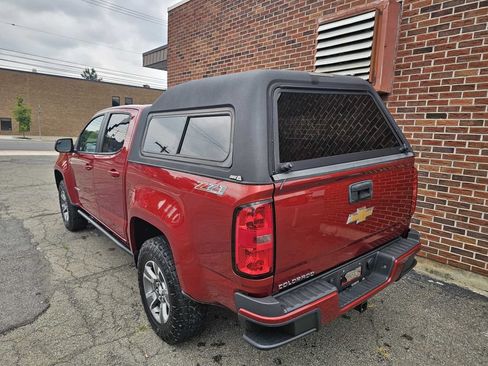 Used 2015 Chevrolet Colorado Z71 AWD/4WD image 34