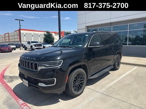 Used 2022 Jeep Wagoneer Series I w/ Convenience Group I AWD/4WD image 1