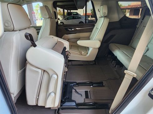Used 2023 GMC Yukon Denali w/ LPO, Floor Liner Package RWD image 86