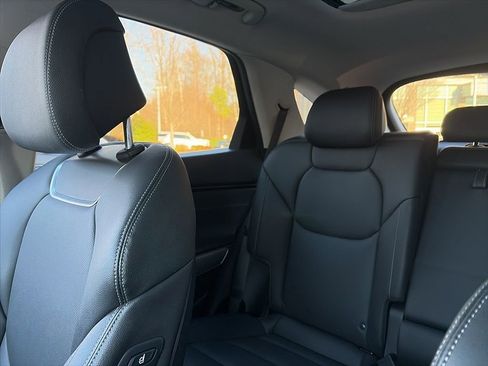 Certified 2023 Genesis GV70 2.5T Select w/ Select Package image 7