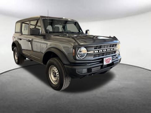 New 2025 Ford Bronco 4-Door image 7