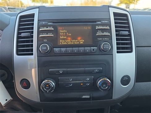 Used 2014 Nissan Frontier SV image 20