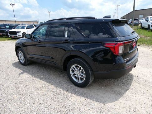 New 2026 Ford Explorer Active AWD/4WD image 7